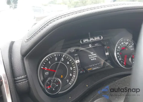 2022 Ram 2500 Laramie 4X4 6'4 Box from USA, damaged, VIN 3C6UR5FJ2NG327904